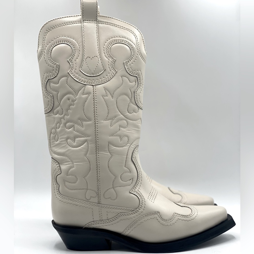 GANNI Boots size 7‎ 
, White Mid Shaft
- Embroidered Western see *NOTE*